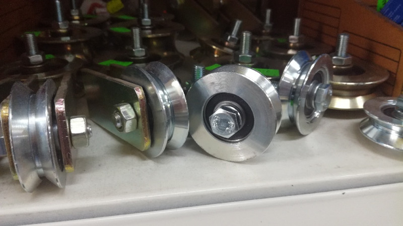 rolki do bram na katownik stalowe